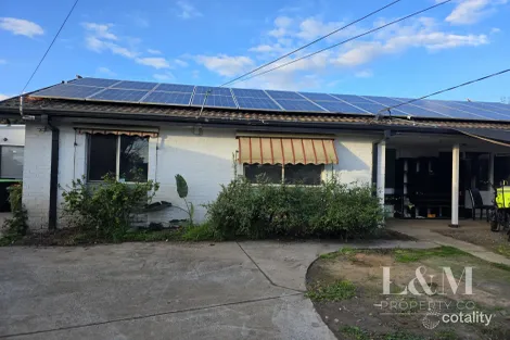 Property photo of 6 Balook Court Meadow Heights VIC 3048