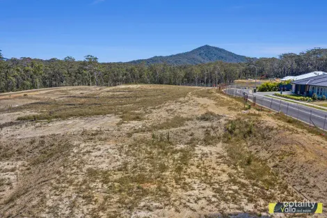 Property photo of 2 Beachside Drive Valla Beach NSW 2448