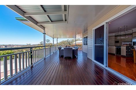 Property photo of 2 Chatswood Close Mount Lofty QLD 4350