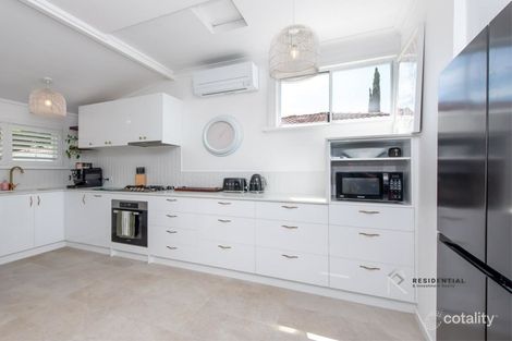Property photo of 202 Ravenscar Street Doubleview WA 6018