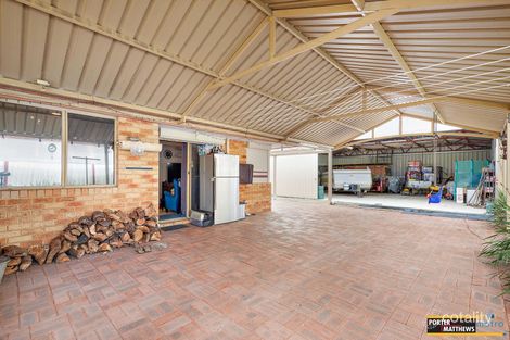 10 Parakeela Gr, Maddington, WA 6109