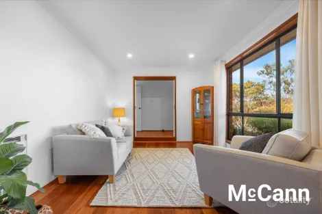 Property photo of 2 Ruwoldt Place Kambah ACT 2902