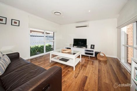 Property photo of 2/55 Moonya Road Carnegie VIC 3163