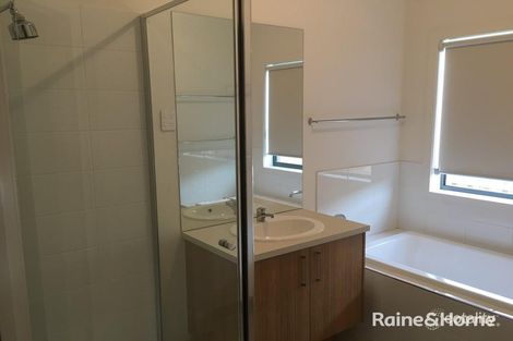 Property photo of 17 Altitude Drive Point Cook VIC 3030