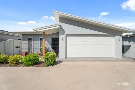 5/12 Honiton St, Torquay, QLD 4655