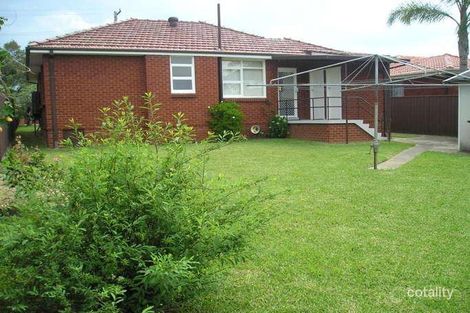 Property photo of 19 Isabelle Street Seven Hills NSW 2147