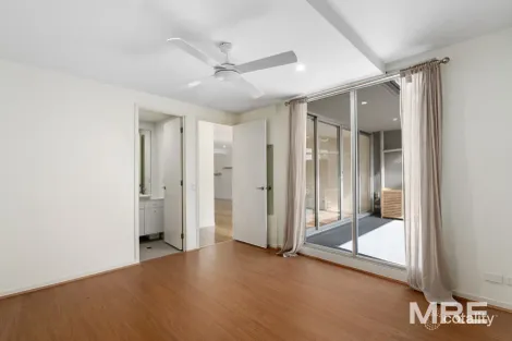 Property photo of 7 Magenta Place Carlton VIC 3053