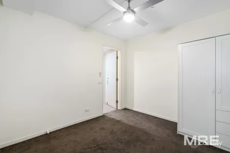Property photo of 7 Magenta Place Carlton VIC 3053