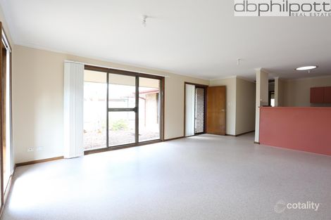 Property photo of 27 Exeter Terrace Renown Park SA 5008