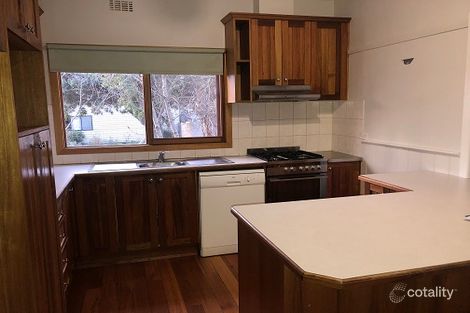 64 LATROBE ST, WARRAGUL, VIC 3820