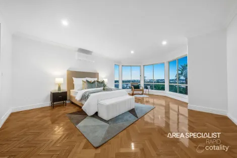 Property photo of 3 Redleaf Close Hampton Park VIC 3976