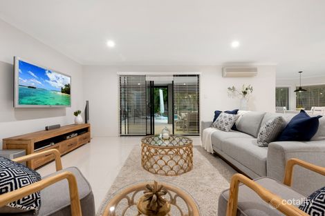 Property photo of 11 Alderbury Place Carindale QLD 4152