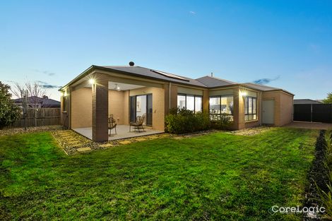 Property photo of 2 Aura Street Clyde North VIC 3978