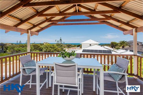 24 Harlequin Way, Yanchep, WA 6035