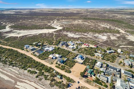 24 Shearwater Way, Thompson Beach, SA 5501