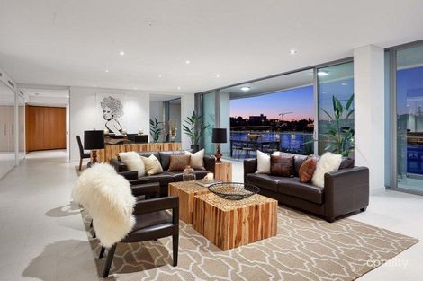 27/2 Doepel St, North Fremantle, WA 6159