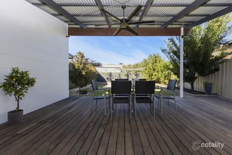 Property photo of 25 Lucerne Grove Findon SA 5023