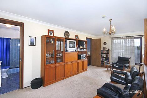 Property photo of 13 Wendy Drive Point Clare NSW 2250