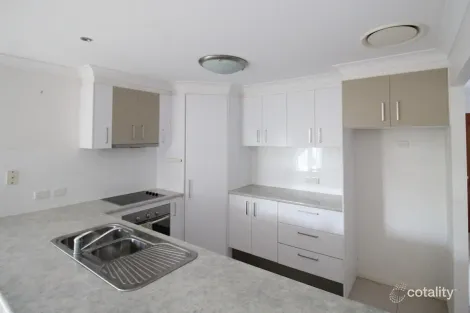Property photo of 2/10 Alicia Circuit Little Mountain QLD 4551