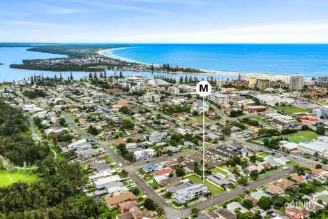 2 Lynwood Ave, The Entrance, NSW 2261