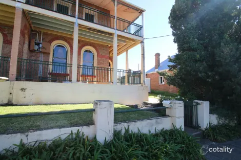 45 Edward St, Molong, NSW 2866
