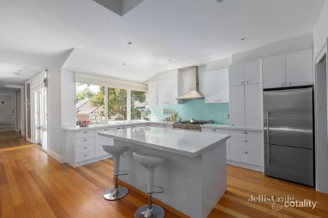 Property photo of 9 Allenby Avenue Glen Iris VIC 3146