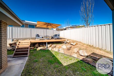 Property photo of 2/2-3 Larra Place Bourkelands NSW 2650