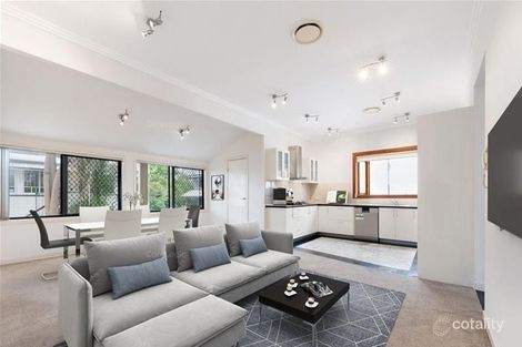 Property photo of 2/112 Kennigo Street Spring Hill QLD 4000