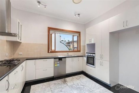 Property photo of 2/112 Kennigo Street Spring Hill QLD 4000