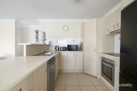 Property photo of 9 Eagle Hawk Drive Southside QLD 4570