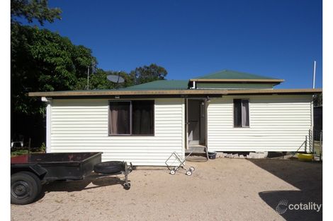 Property photo of 2 Arthur Street Bowen QLD 4805