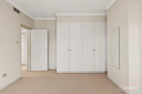 Property photo of 2/72 Canberra Avenue Griffith ACT 2603