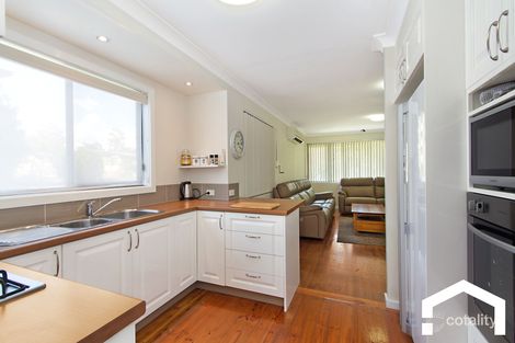 Property photo of 4 Dampier Place Whalan NSW 2770