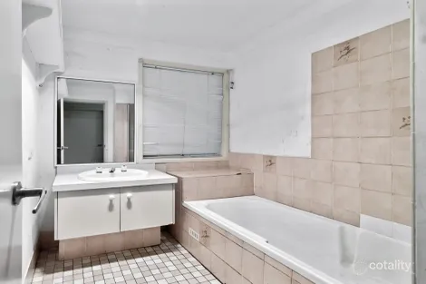 Property photo of 36 Randall Avenue Minto NSW 2566