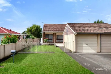 Property photo of 22 Fuchsia Crescent Macquarie Fields NSW 2564