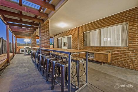 Property photo of 19 Wakefield Road Taylors Hill VIC 3037