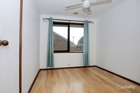 Property photo of 5 Mayune Court Cranbourne VIC 3977