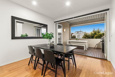 Property photo of 96 Ross Street Port Melbourne VIC 3207