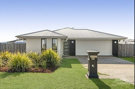 27 Magpie Dr, Cambooya, QLD 4358