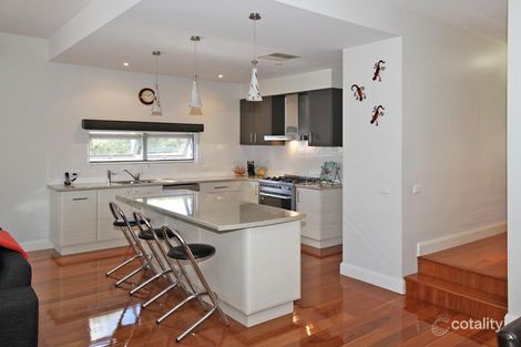Property photo of 3 Ballymoyer Mews Woodend VIC 3442