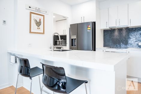 Property photo of 2010/45 Haig Street Southbank VIC 3006