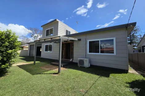 8 Seventh Ave, Stuarts Point, NSW 2441