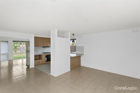 Property photo of 17 Tamarind Crescent Werribee VIC 3030