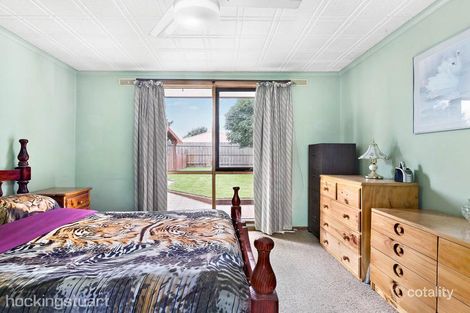 Property photo of 29 Eighth Avenue Chelsea Heights VIC 3196