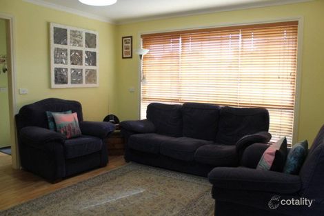 Property photo of 2/65 Keon Parade Reservoir VIC 3073