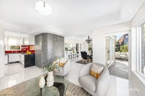 Property photo of 2/68-70 Milson Road Cremorne Point NSW 2090