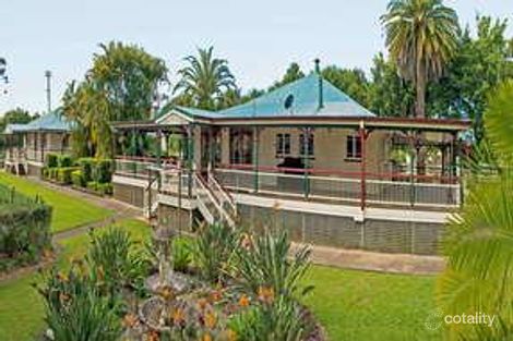Property photo of 11 Equestrian Drive Maudsland QLD 4210