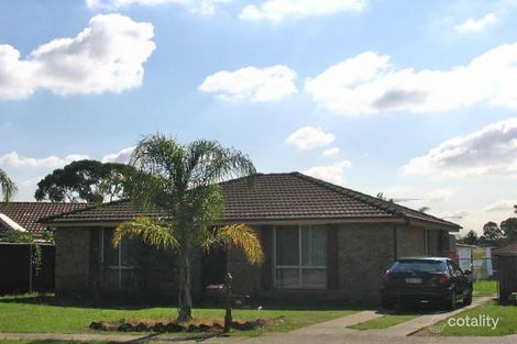 32 Mulligan St, Bossley Park, NSW 2176