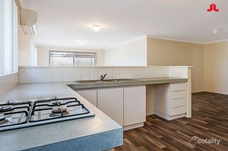Property photo of 34 Mulloway Place Warnbro WA 6169