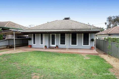 Property photo of 2 Marama Parade Mount Austin NSW 2650